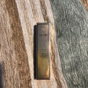 Jouer Cosmetics Lip Gloss